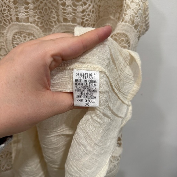 Entro Crochet Lace Sleeveless Layered Tank Top Cream Tan Small - Picture 5 of 6